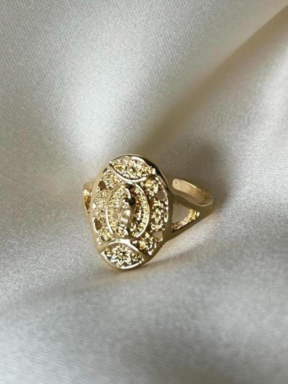 Mother Mary Ring